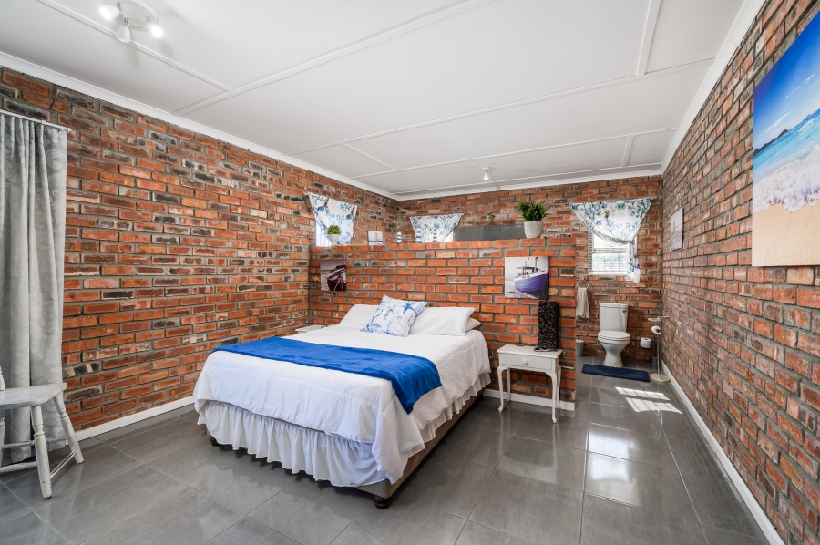 4 Bedroom Property for Sale in Cannonville Eastern Cape